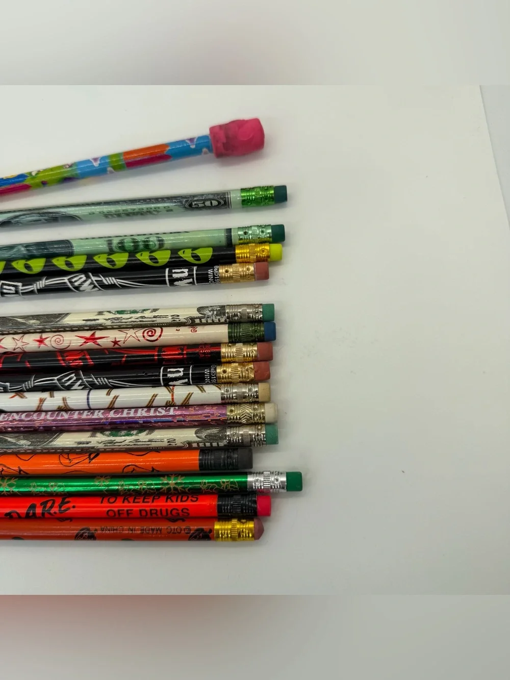 Mixed Lot 90s pencils DARE HALLOWEEN MONEY NWO WWF Lisa frank